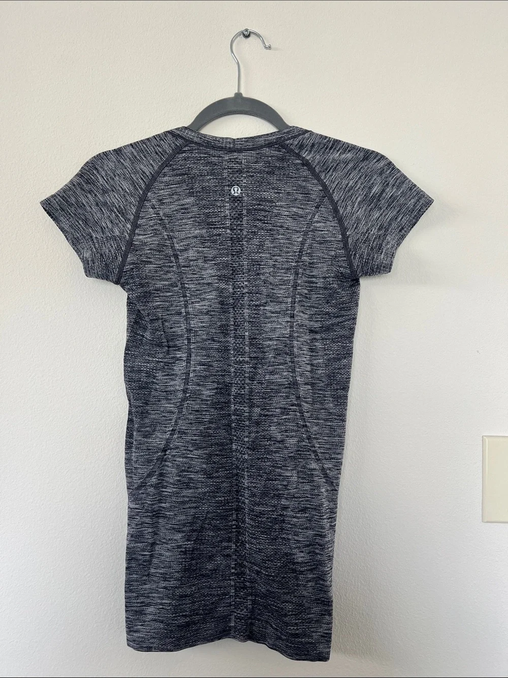 lululemon athletica Heathered Charcoal Short Sleeve Athletic Tee